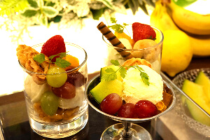 CAFE&LOUNGE OASIS 商品